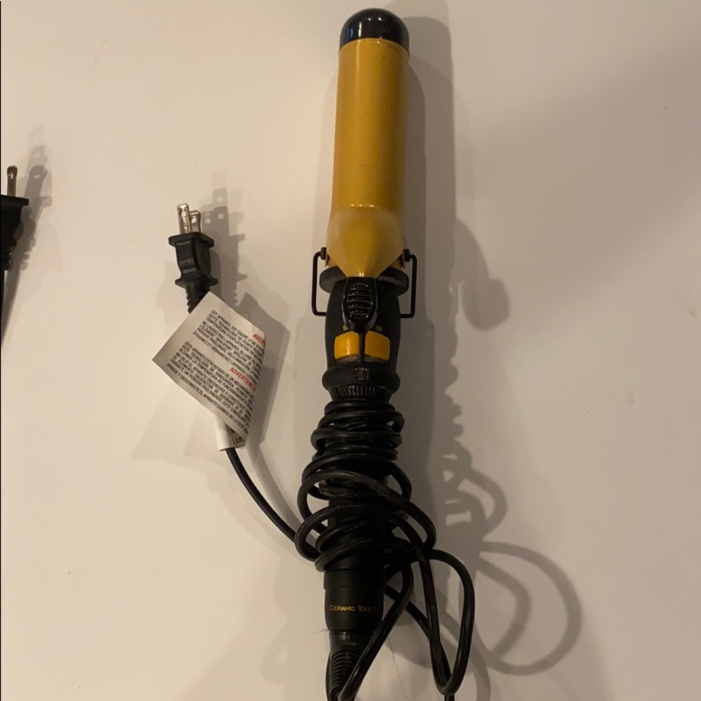 Babyliss ceramic iron 1.5 inch